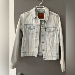 Levi’s jean jacket